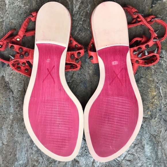 Marian Saud cherry red leather and metal studded ankle-strap gladiator sandals - Picture 8 of 9